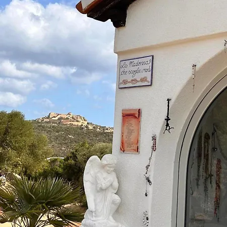 Spectacular View Of The Maddalena Islands 포르토 라파엘